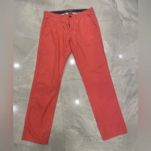 H&M Fuchsia realaxed chinos